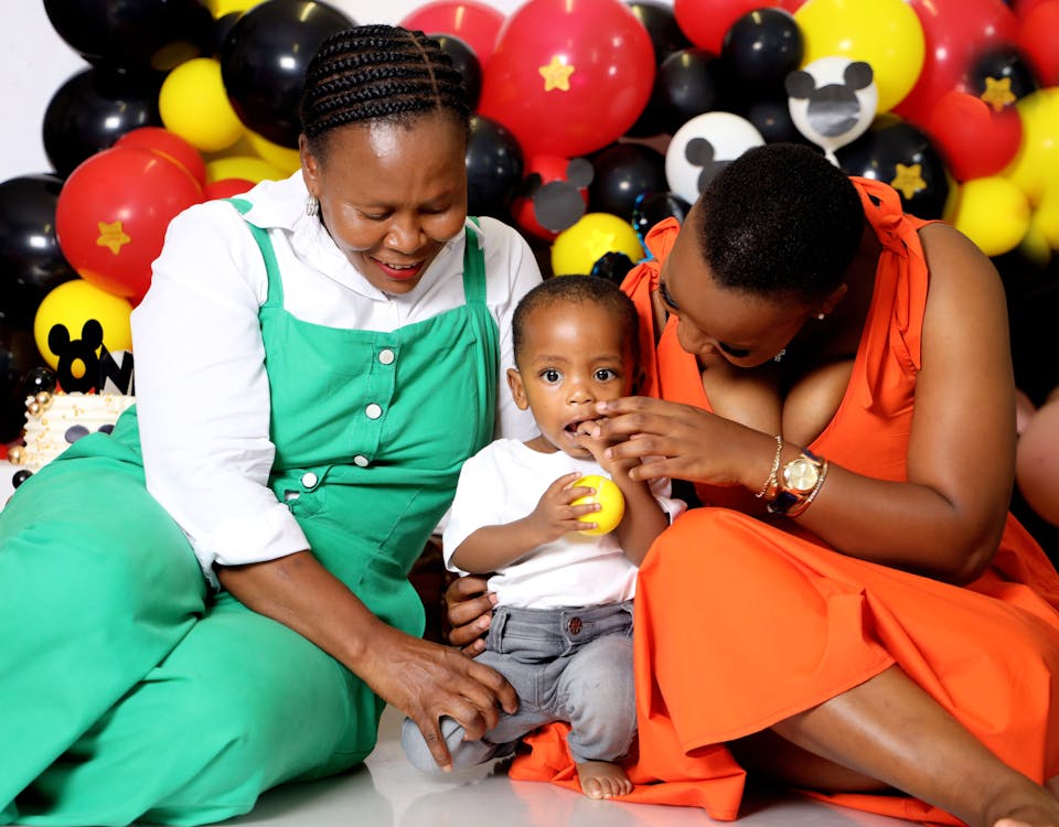 Cover: First Communion Gift: a personalized children's book that truly lasts