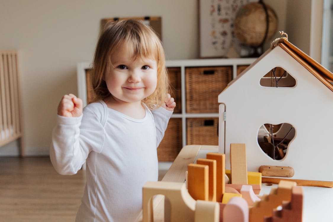 Cover: Toddler scared to poop on the potty? A personalized book makes the difference